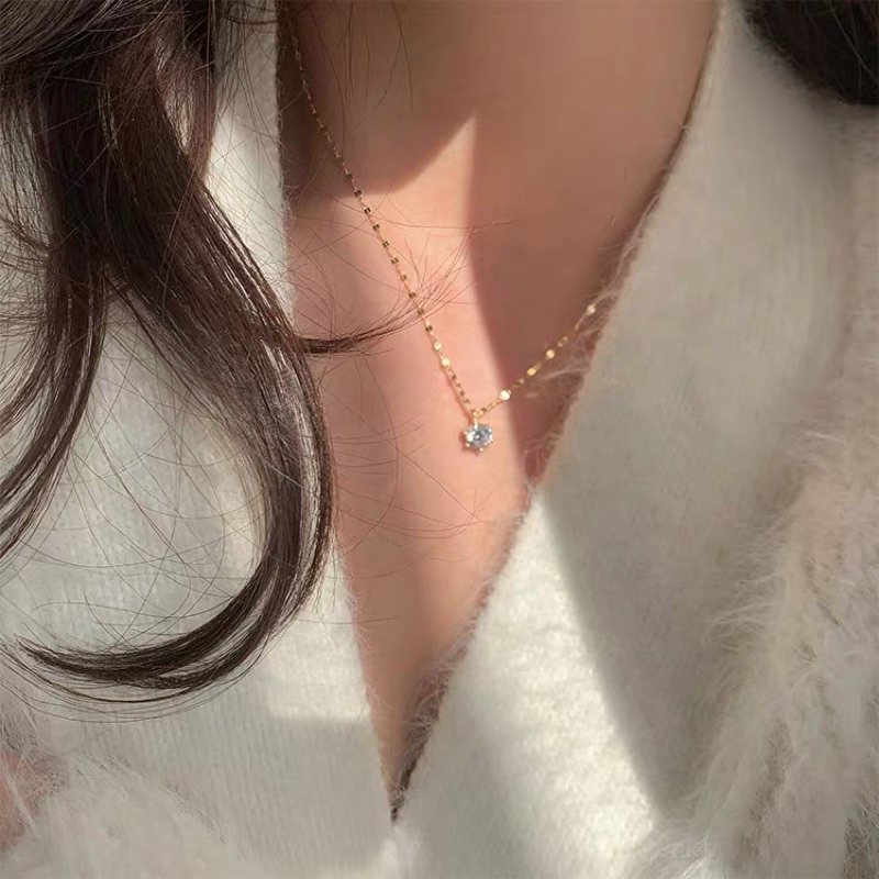 Dây chuyền hạt đá xinh xắn