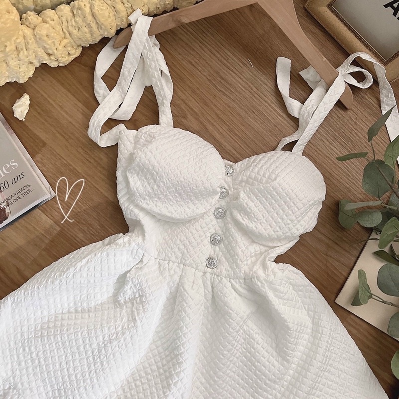 ĐẦM TRẮNG XỐP HOA 2S CỘT VAI LAI TẦNG