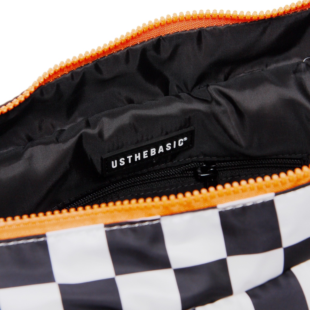 Usthebasic - Túi xách đeo chéo nữ UTB Logo Check Off Shoulder Bag