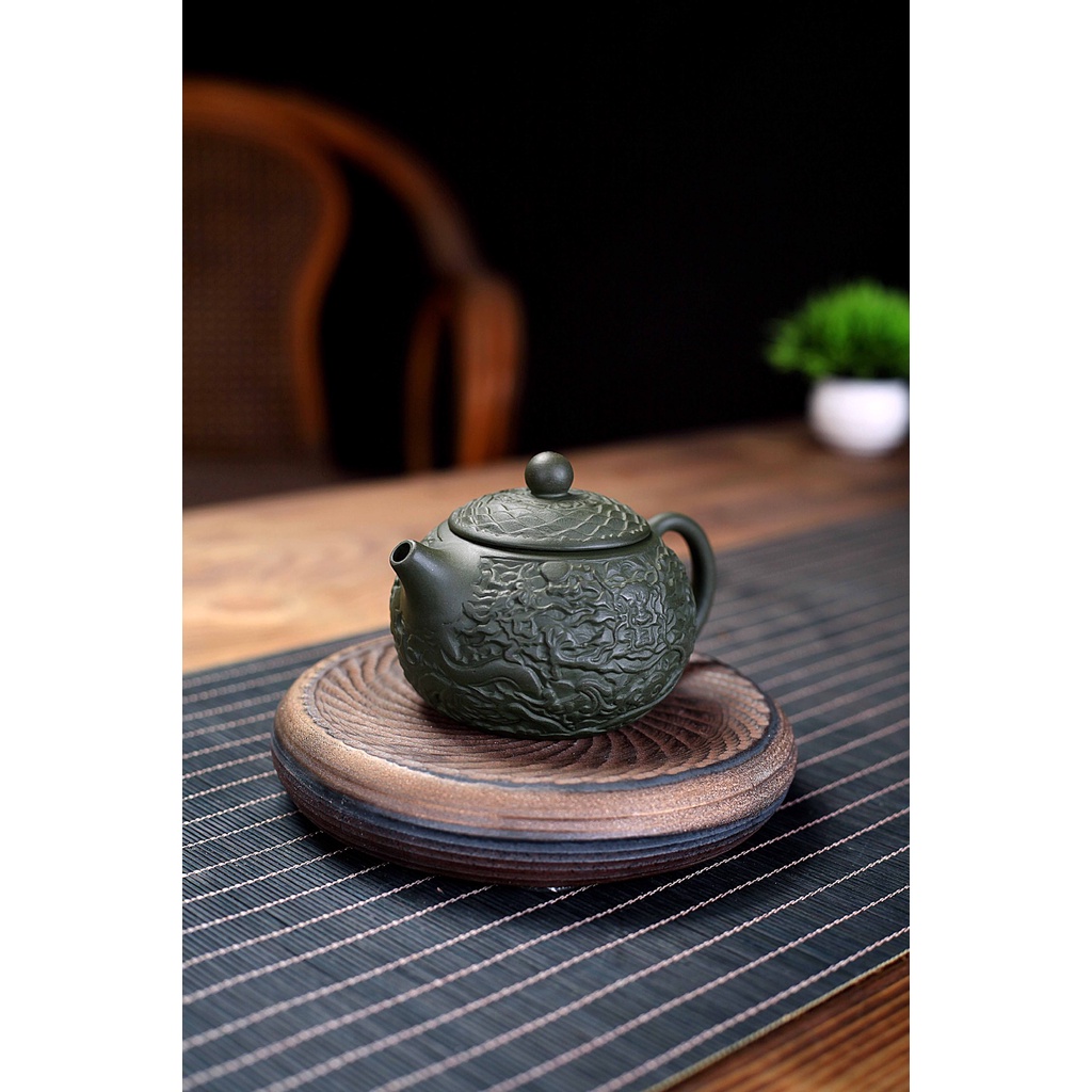 Ấm Tử Sa Nghi Hưng Tây Thi Long Tường 230 ml (Lục Nê Dân Quốc)