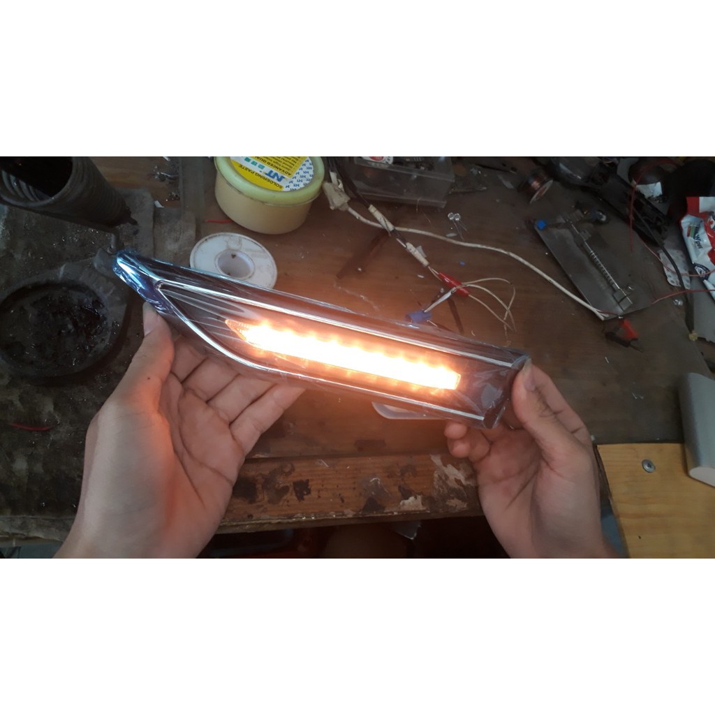 Đèn xi nhan hông sport dùng cho cruze,lacetti CDX và nhiều dòng oto khác.