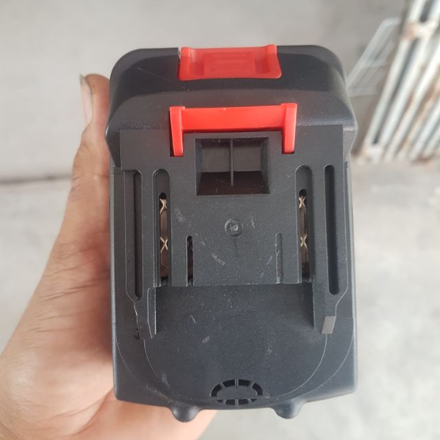 Pin makita 14.4v