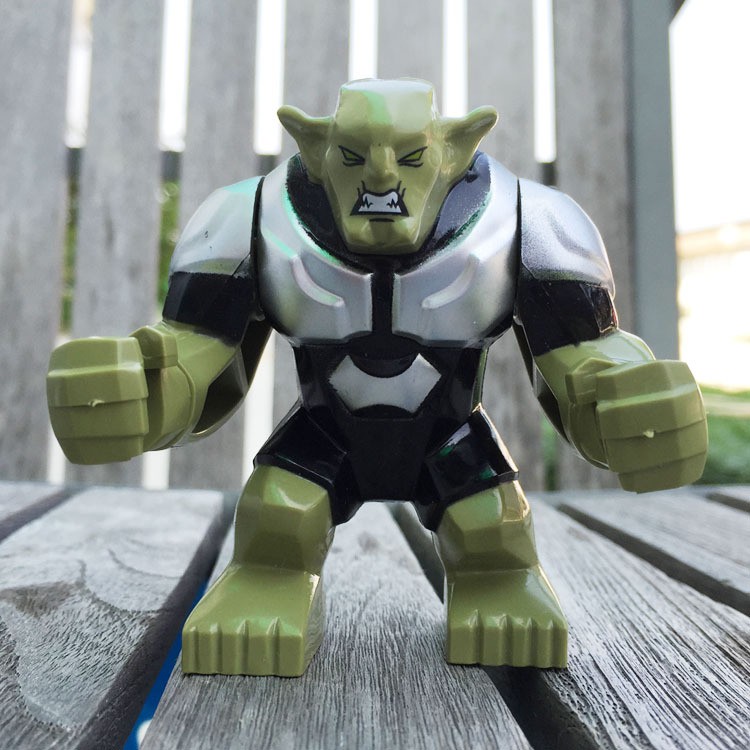 Mô Hình Đồ Chơi Lắp Ráp Nhân Vật Marvel Dùng Làm Quà Tặng Sinh Nhật Cho Bé