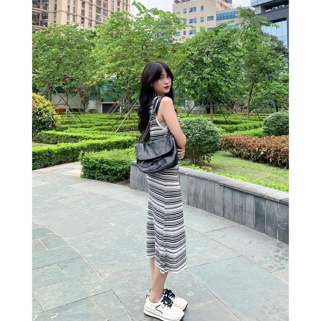 Set áo len mỏng croptop sát vai kèm chân váy dài S379 SUSTORE