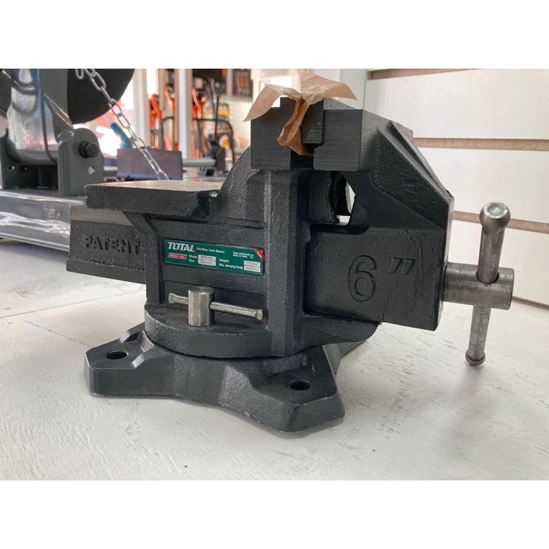 TOTAL Ê tô kẹp 6 inch THT6166