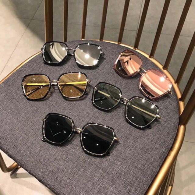 [Mã FARSSTGRE giảm 5K đơn bất kỳ] MẮT KÍNH THỜI TRANG HOT TREND 1124 NHIỀU MÀU
