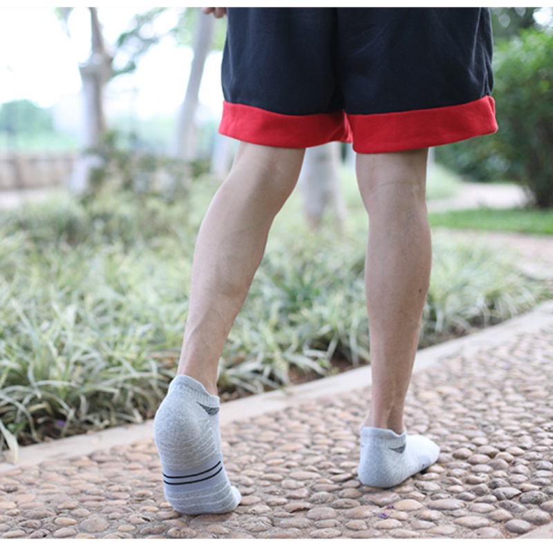 Vớ thể thao bằng cotton dày dặn thấm hút mồ hôi thoáng khí chống trượt phong cách năng động