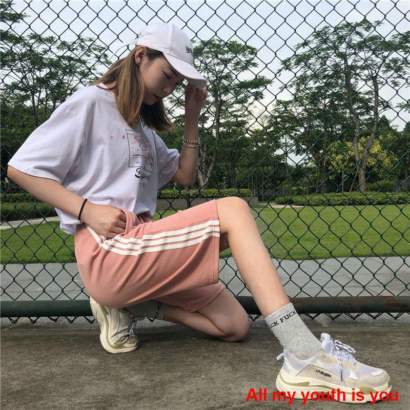 [Spot real shot 💕]quần soóc nữ   Summer ULZZANG three bar sports shorts pants Korean couple running student loose five points sweatpants