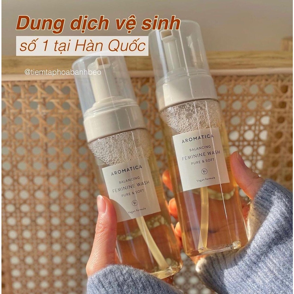 Dung Dịch Vệ Sinh Phụ Nữ Dịu Nhẹ Dạng Bọt AROMATICA Feminine Wash Pure &amp; Soft 170ml