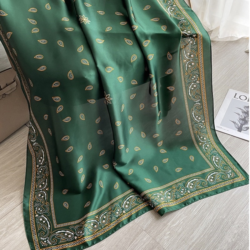 Khăn Lụa Đi Biển Cao Cấp Hoạ Tiết Boho Vintage 2 Màu Xanh Đỏ