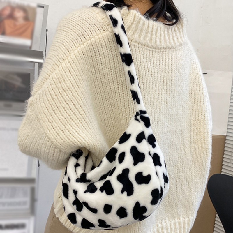 Túi xách đeo vai siêu mềm kiểu dáng xinh xắn | BigBuy360 - bigbuy360.vn