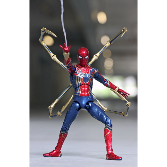 Mô Hình Người Nhện Iron Spider Man Mafex No.081 Avenger Infinity War Có Khớp - Bootleg