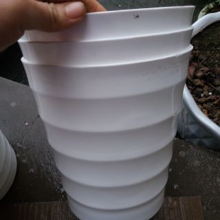 chậu trắng sóng cao cấp rộng25 cao 30cm