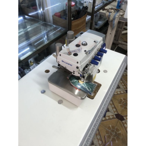 Máy vắt sổ shunfa điện tử