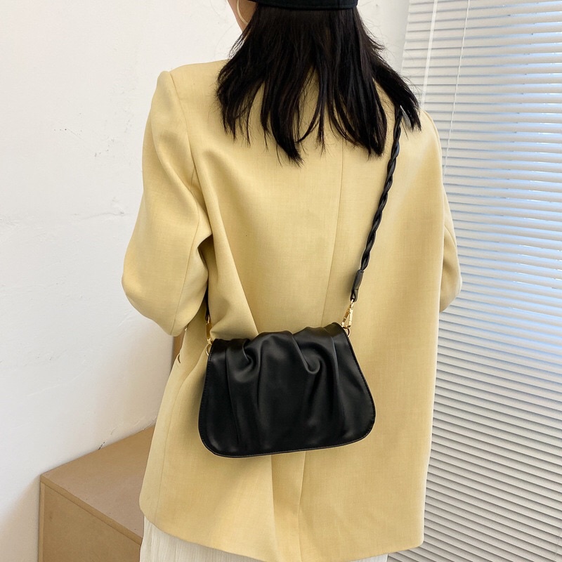 Túi đeo chéo nữ xu hướng thời trang 2021 của MIJMOJ