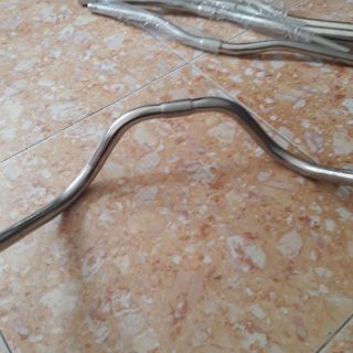 Ghi- đông ( tay lái) xe đạp