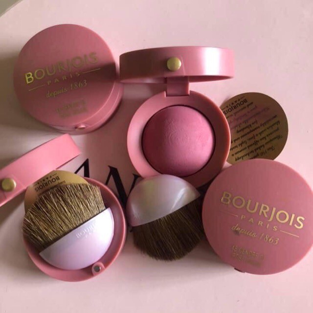 Má hồng Bourjois Little Round Pot Blusher #33 Lilas D’OR