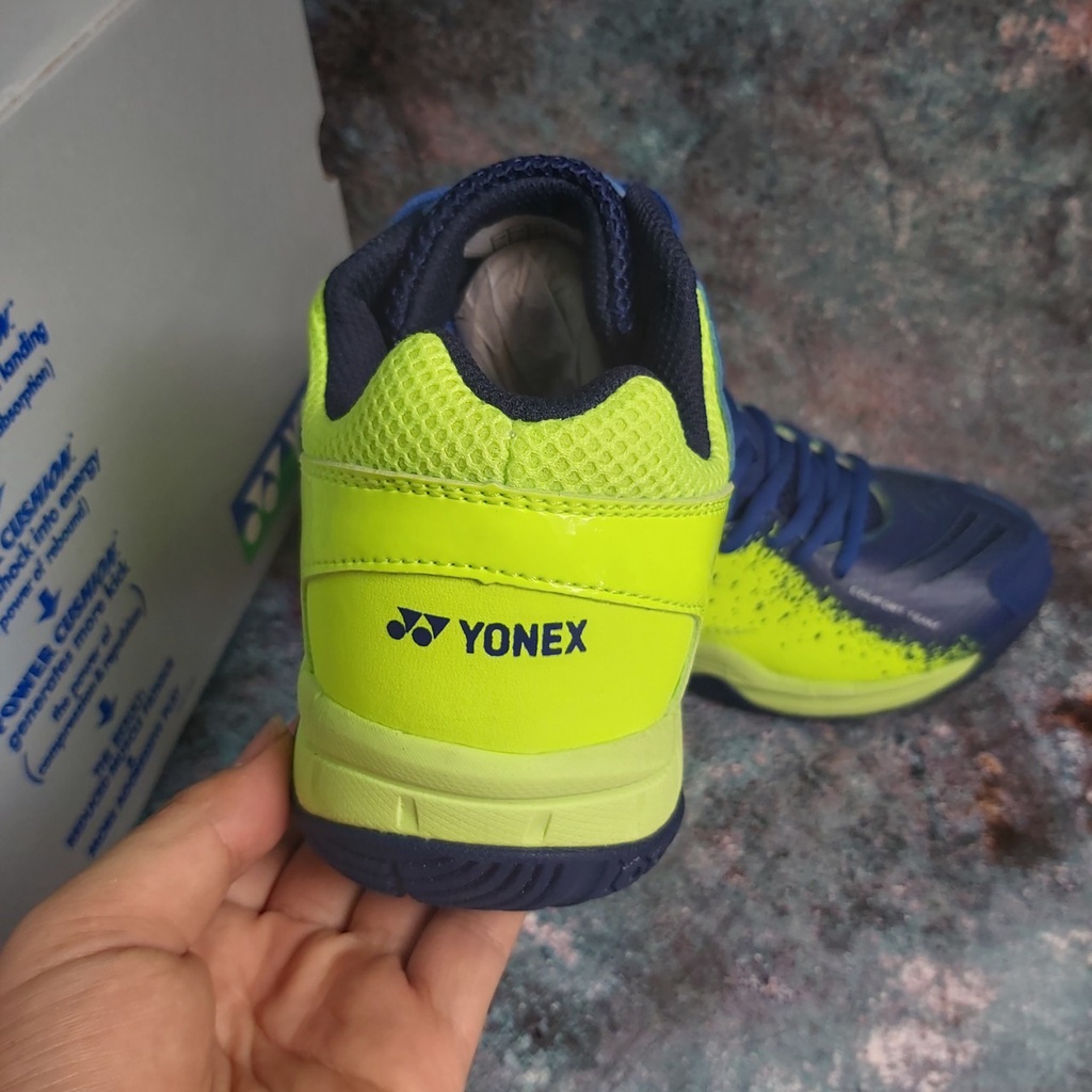 Giày cầu lông yonex bao chính hãng