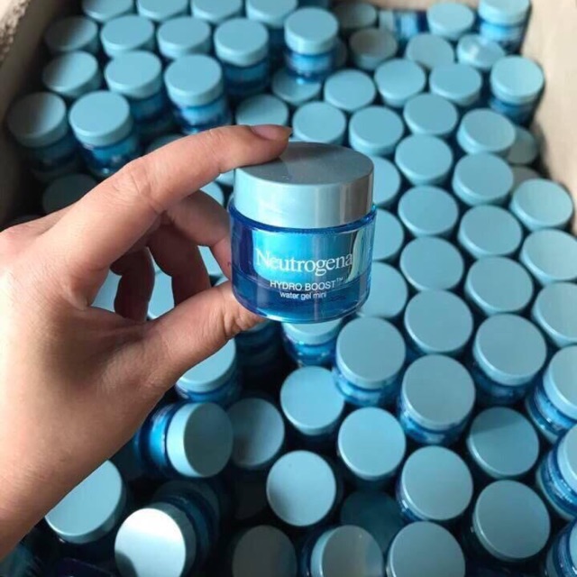Kem cấp ẩm Neutrogena