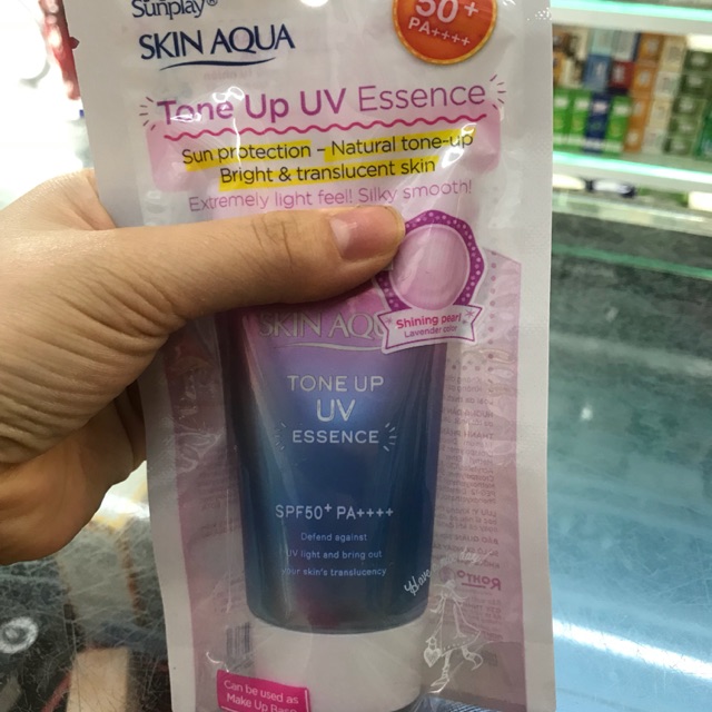 Tinh chất chống nắng hiệu chỉnh sắc da Skin Aqua 50g