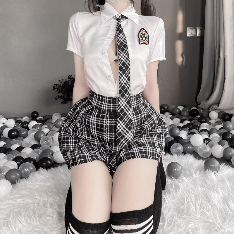 Bộ đồ hóa trang nữ sinh màu trắng đen 10MK