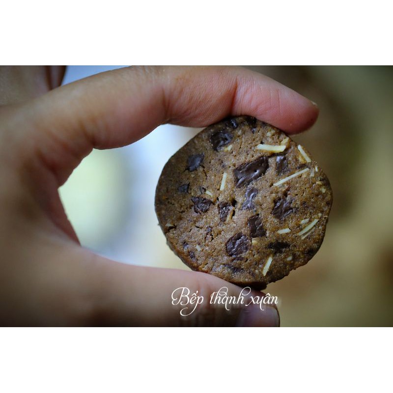 Chocolate Almond Cookie 300g (bánh quy socola hạnh nhân)