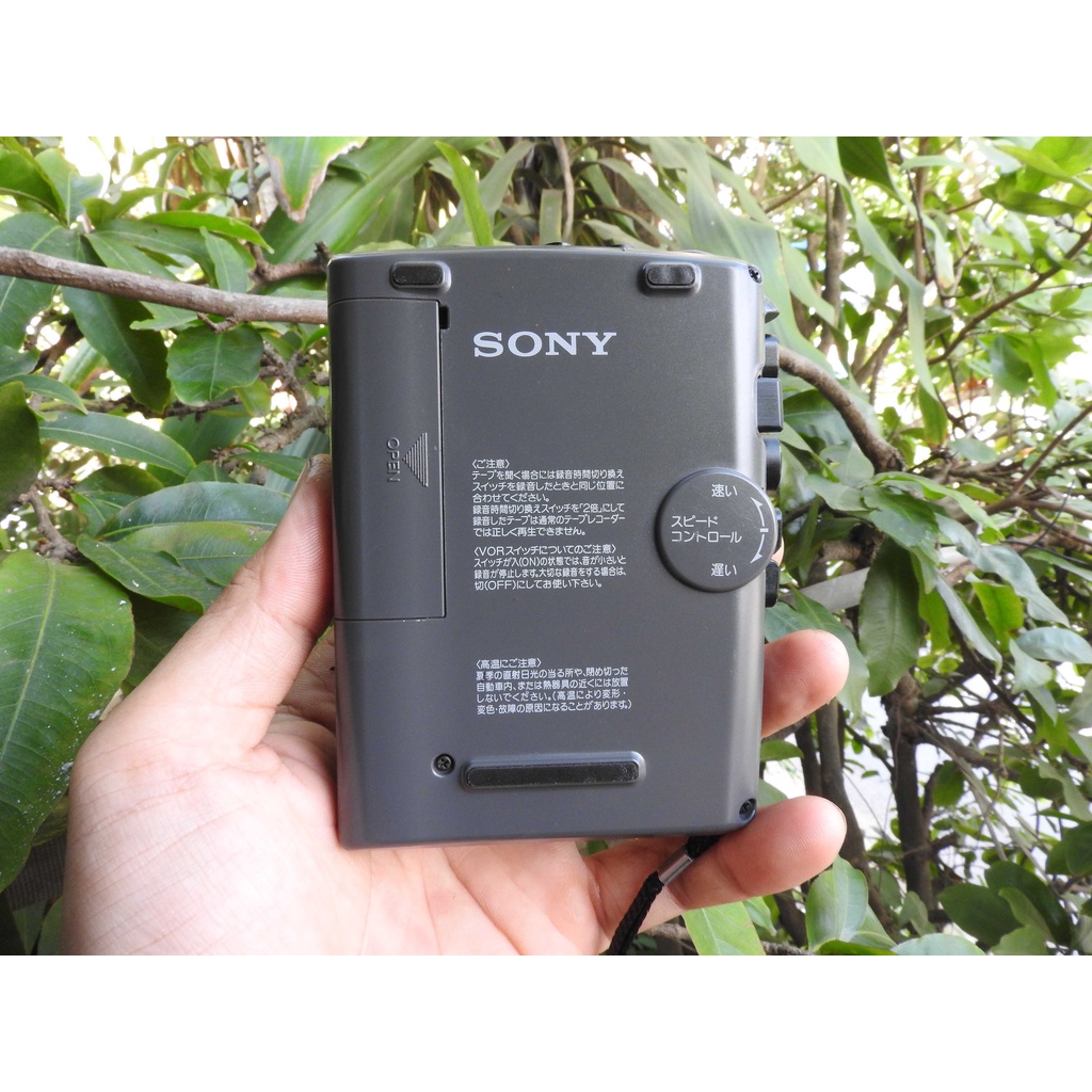 Máy nghe nhạc Cassette Sony TCM-50 loa ngoài phát băng 2 chiều Auto Reverse máy sáng đẹp cầm chắc tay