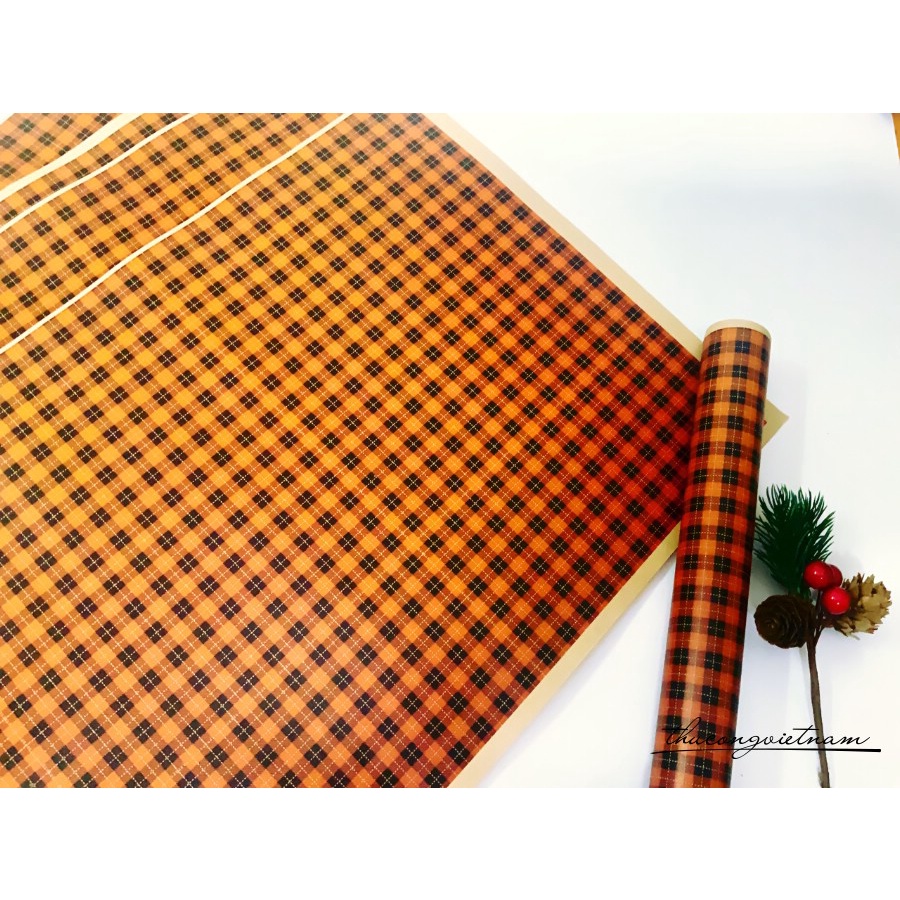 Giấy gói quà kraft Nhật A3 tông đỏ