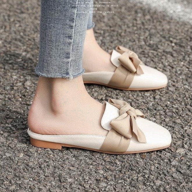 Fashionable Round Bow Decorated Baotou Flat Slippers for Women