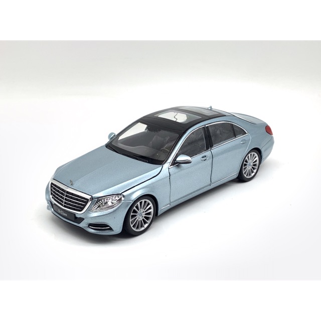 Xe Mô Hinh Mercedes-Benz S-Class 1:24 Welly ( Xanh Bạc )