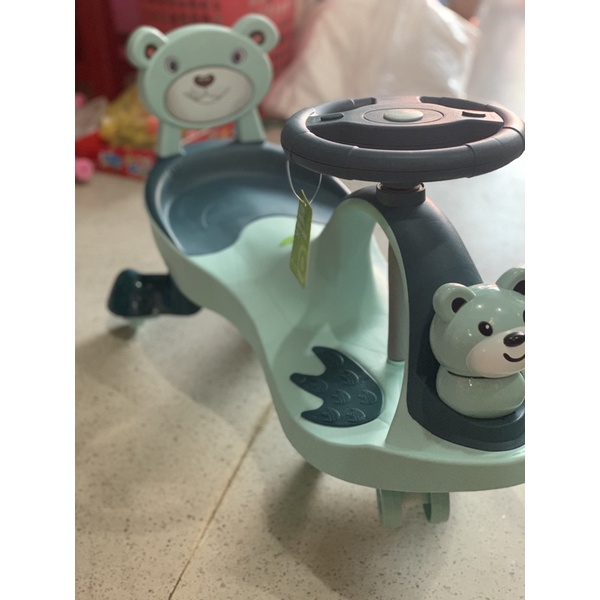 Xe lắc cho bé - món đồ chơi vận động không thể thiếu dành riêng cho bé từ 1-10 tuổi