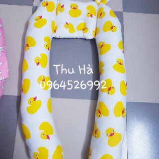 Gối chữ U cho bé