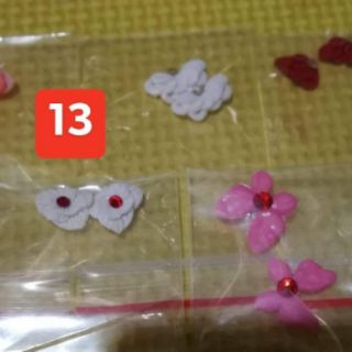 Hoa bột trang trí móng
