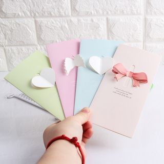 Thiệp cài chúc mừng