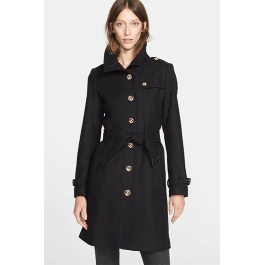 Áo Mangto hàng nút vàng KASPER