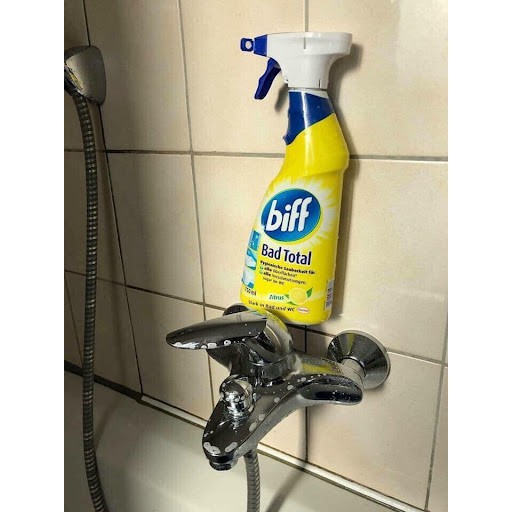 Chai xịt vệ sinh tẩy rửa phòng tắm Biff Bad Total 750ml đa năng