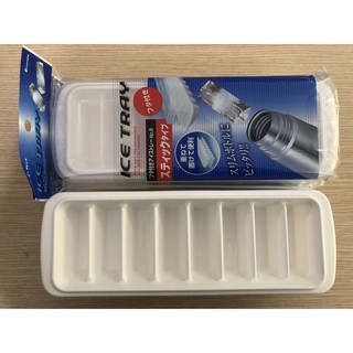 Khay đá 8 viên có nắp Hàng Nhật Inomata