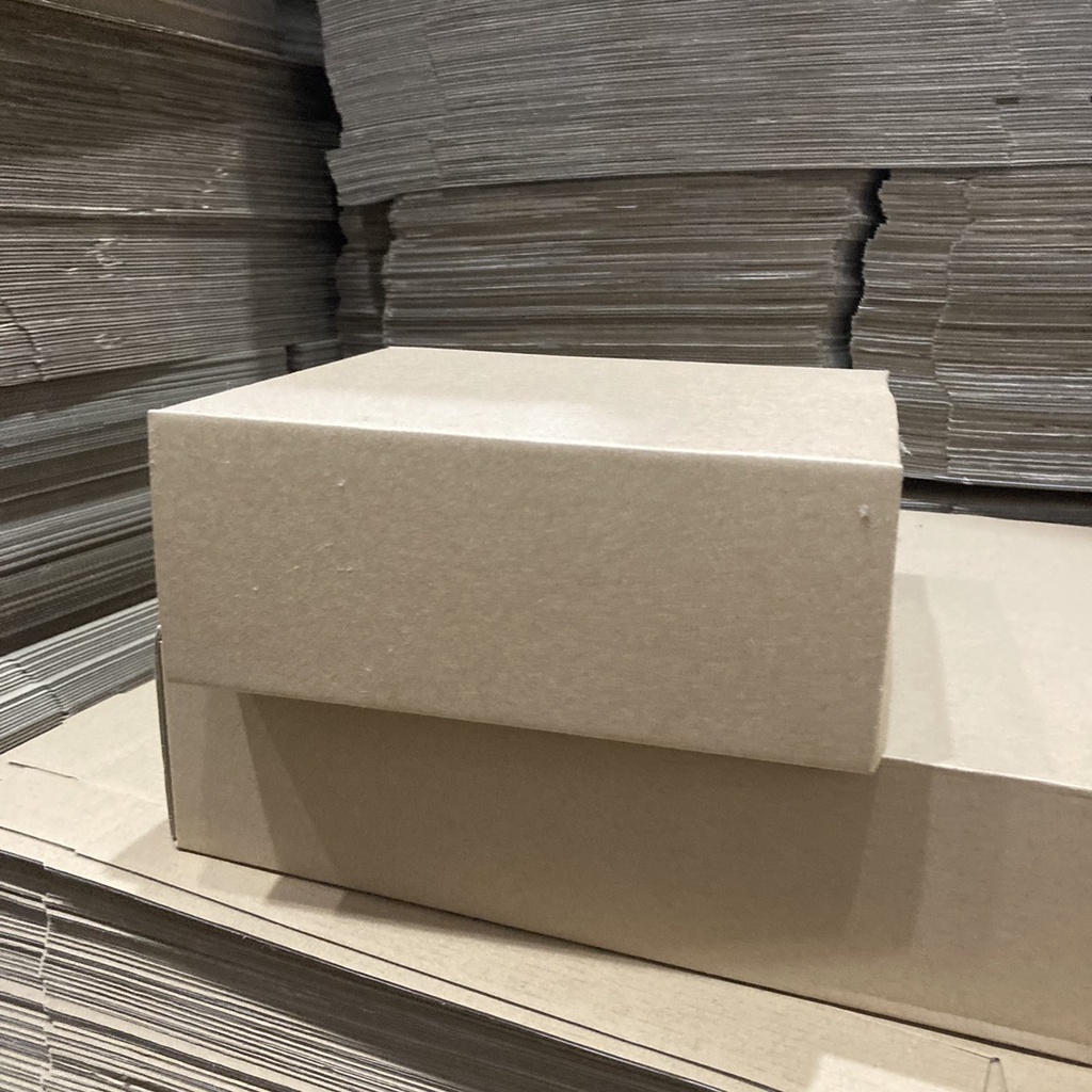 20 Hộp carton gài size 21x13.5x10cm đựng quần áo, phụ kiện