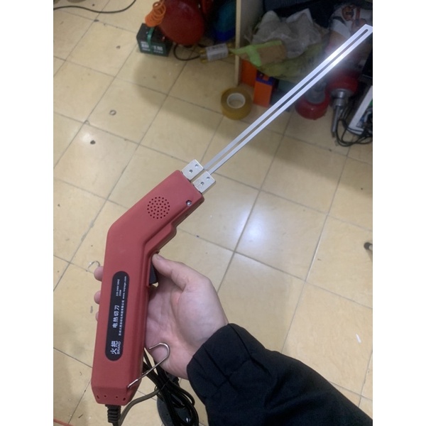 Máy cắt xốp cầm tay - Máy cắt xốp HS