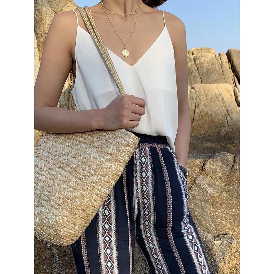 Áo Hai Dây Tùy Chỉnh Nữ 🌸 Thun 2 dây cổ tim đũi hở vai phông 2s trơn màu Đen | Trắng | Be | Nâu Ulzzang SIÊU HOT 🌸 | BigBuy360 - bigbuy360.vn