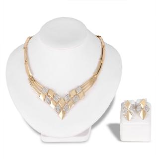 Bộ dây chuyền + đôi khuyên tai thiết kế ấn tượng