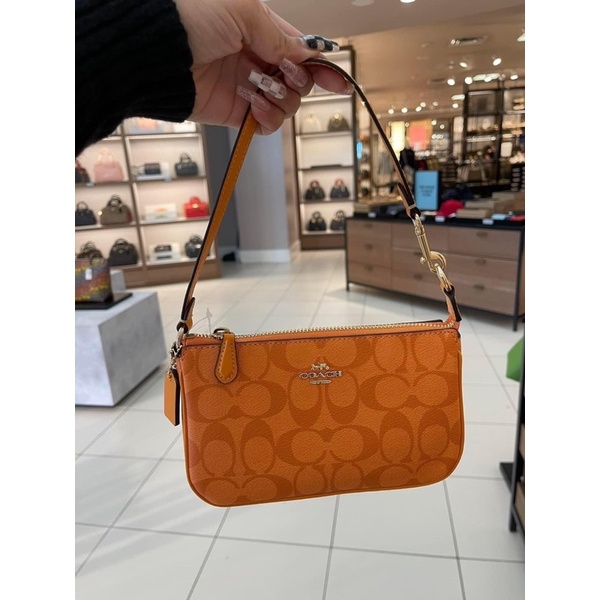 Túi Coach auth sale