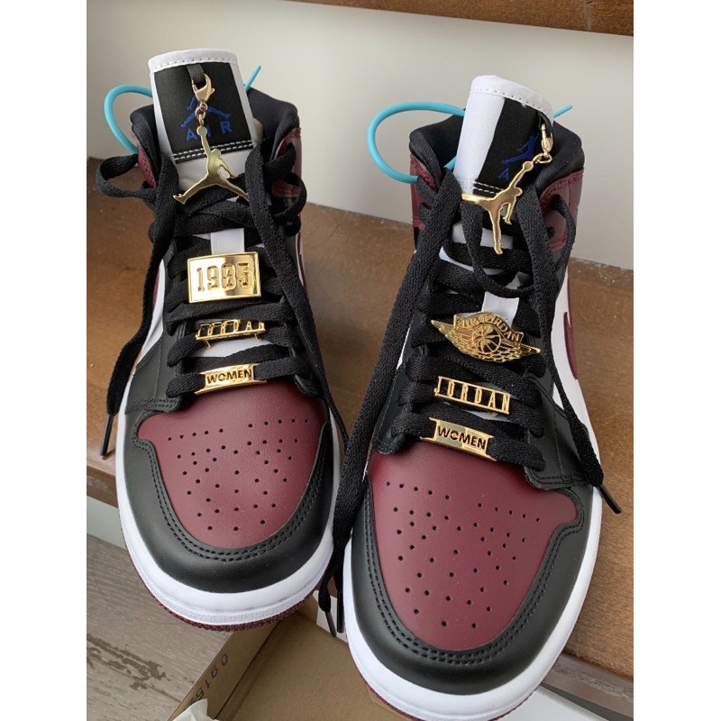 Lock laces Jordan hàng kim loại cao cấp.