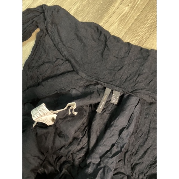 2hand đầm đen mang go 160
