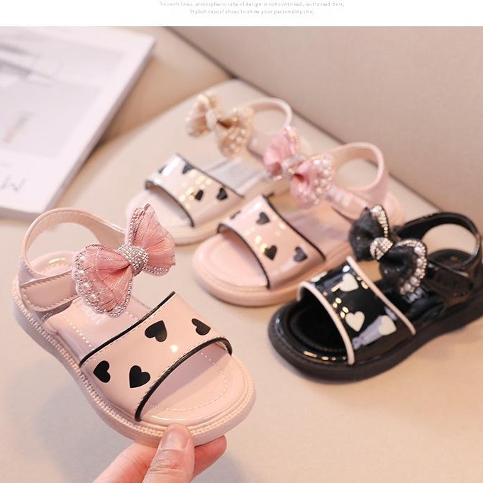 SALE Giày Sandal Nơ Đá Quai Tim Xinh Xắn Phong Cách Hàn Quốc Xinh Xắn Cho Bé