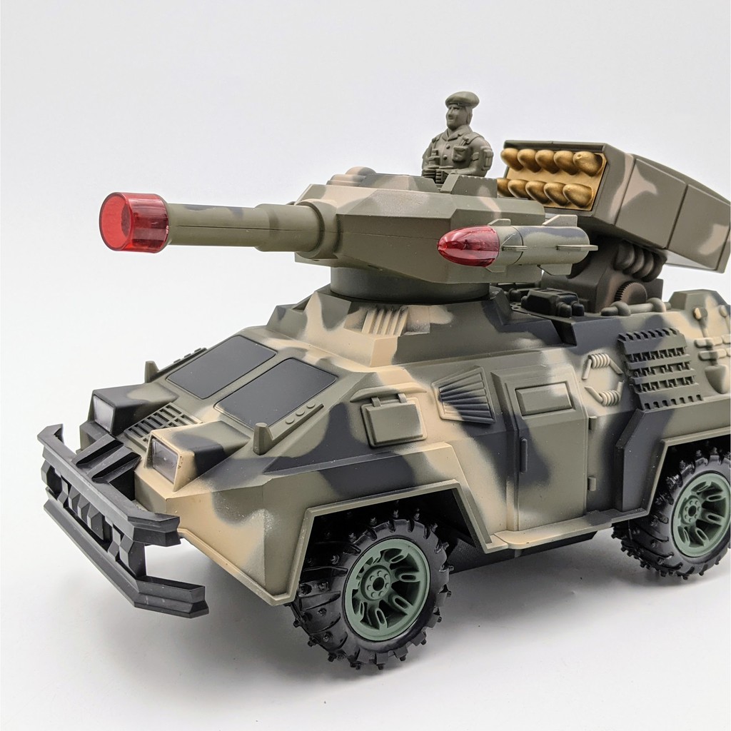 Xe Tank LION điều khiển - Xoay nòng - Có âm thanh và đèn 3D - Tỉ lệ 1:14