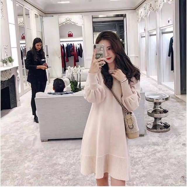 Váy len xinh