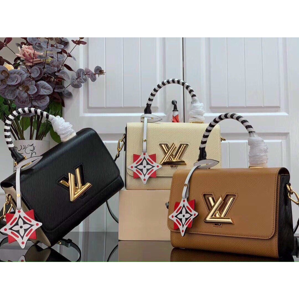 Túi xách LV Twist phối quai