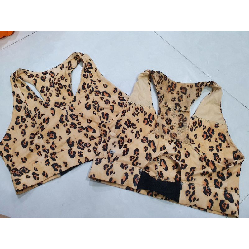 Áo Bra gym/yoga FABLETICS xuất Mỹ