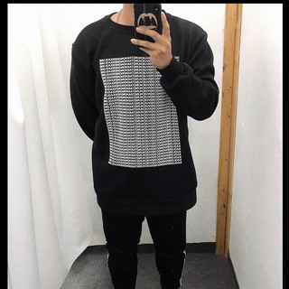 Áo sweater In chữ nhiều